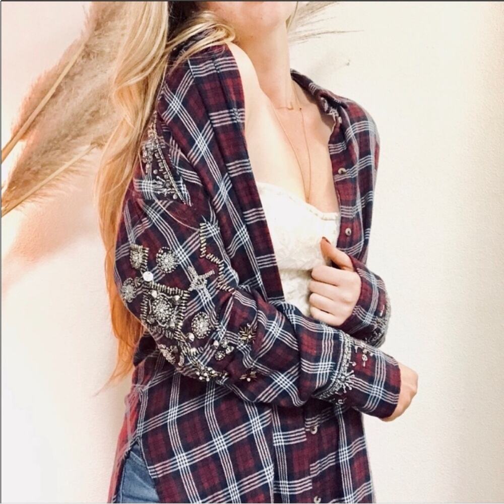 FP FREE PEOPLE Silver Sequin Bead Oversized Red Flannel Plaid Button Shirt XS